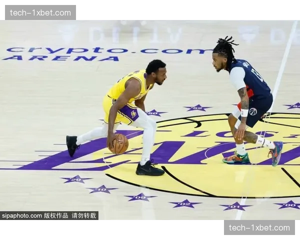 奇才戴维斯左手韧带损伤赛季报销,特雷杨右四头肌疼痛同样报销 奇才戴维斯左手韧带损伤赛季报销,特雷杨右四头肌疼痛同样报销